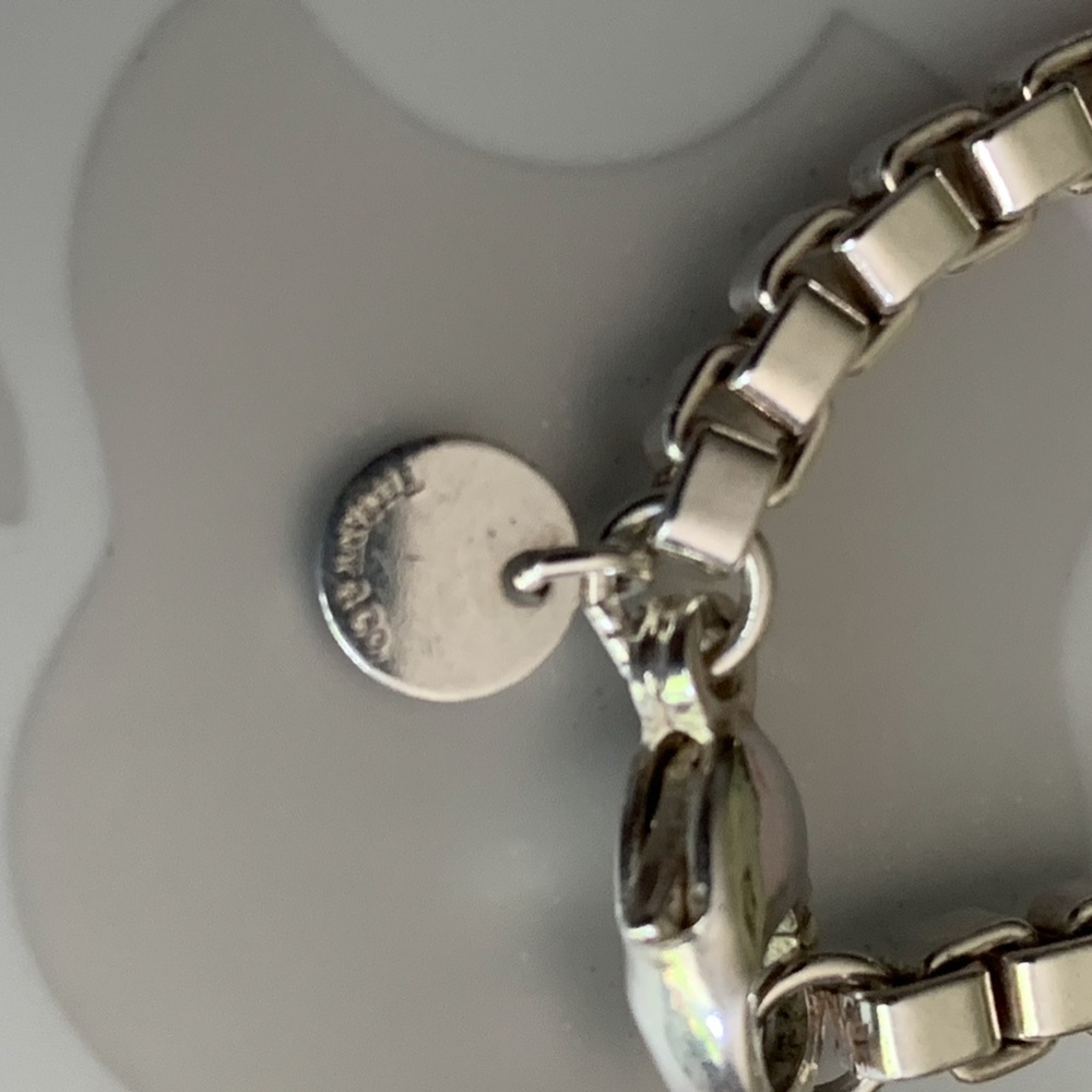 ‼️SOLD🌈☂️‼️SALE💯Auth Tiffany & Co. Chain - Picture 2 of 7